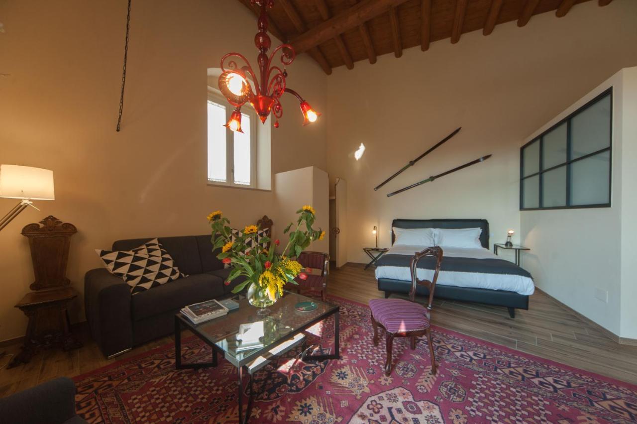 La Soffitta Covelli Bed & Breakfast ตรานิ ภายนอก รูปภาพ